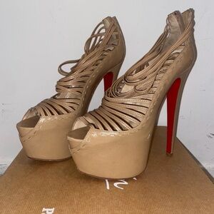 Elegant Tan Platform Heels